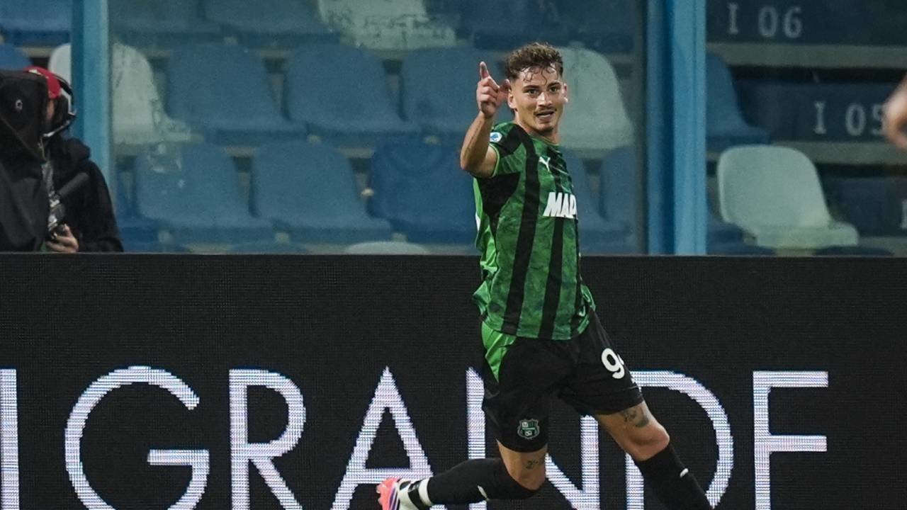 Man of the Match Sassuolo vs Juventus: Sebastiano Esposito