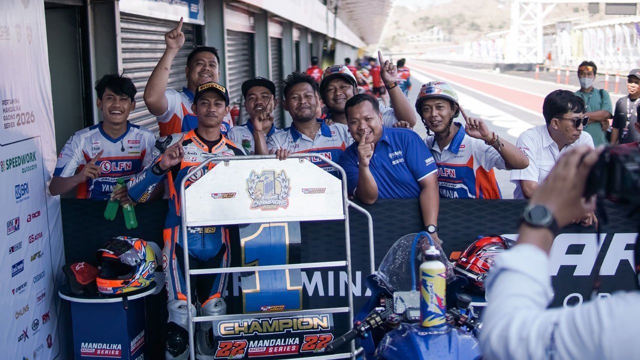 Fahmi Basam Pertahankan Gelar Juara Nasional Sport 150cc, Yamaha Bidik Titel Berikutnya di Seri Pamungkas Fahmi Basam Pertahankan Gelar Juara Nasional Sport 150cc, Yamaha Bidik Titel Berikutnya di Seri Pamungkas