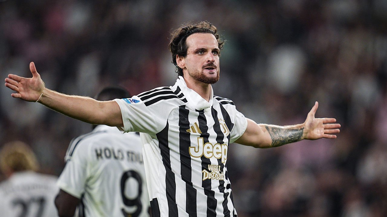 Hasil Juventus vs AC Milan: Gol Telat Gatti Buyarkan Kemenangan Rossoneri! Hasil Juventus vs AC Milan: Gol Telat Gatti Buyarkan Kemenangan Rossoneri!