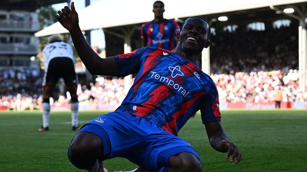 Diincar MU, Bintang Crystal Palace Ini Siap untuk Geser ke Old Trafford? Diincar MU, Bintang Crystal Palace Ini Siap untuk Geser ke Old Trafford?