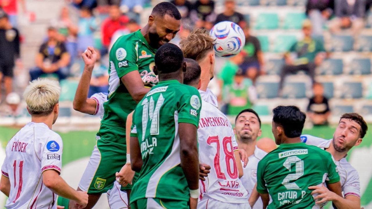 Hasil BRI Super League: Persebaya Gagal Pertahankan Keunggulan, Garudayaksa Curi Satu Poin Hasil BRI Super League: Persebaya Gagal Pertahankan Keunggulan, Garudayaksa Curi Satu Poin