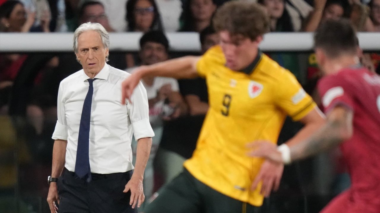 Portugal di Bawah Jorge Jesus: Menyerang, Pressing, Tak Membiarkan Lawan Bernapas Portugal di Bawah Jorge Jesus: Menyerang, Pressing, Tak Membiarkan Lawan Bernapas