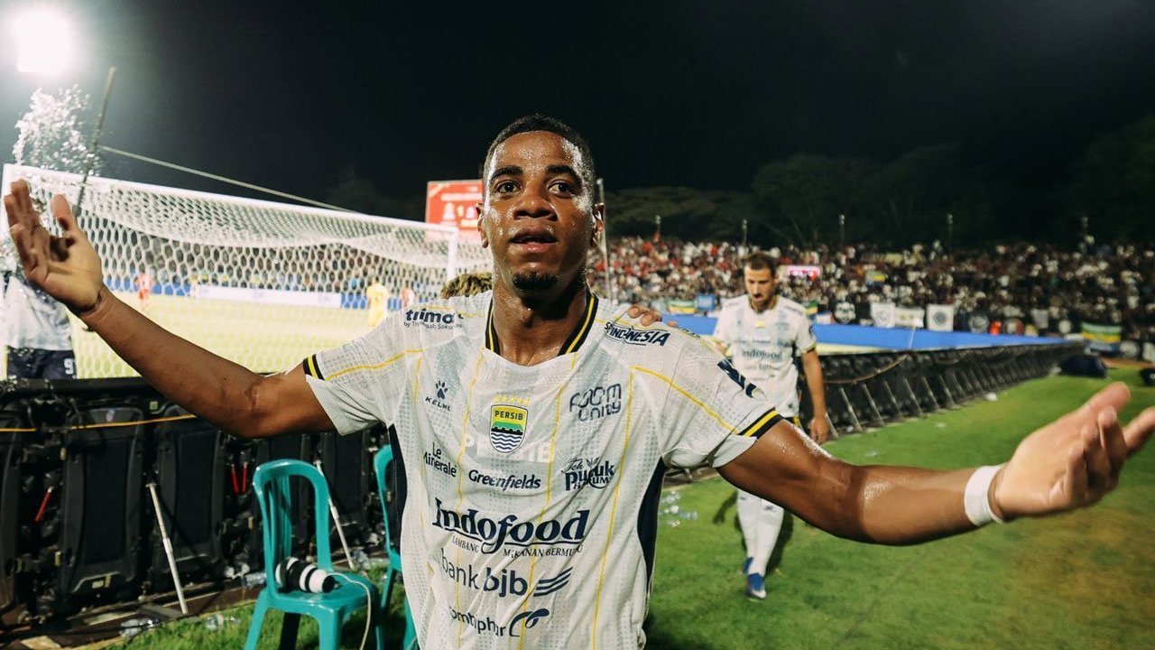 Mental Baja Persib Bandung: Tuntaskan 'Raja Terakhir' Bernama Persijap Jepara Mental Baja Persib Bandung: Tuntaskan 'Raja Terakhir' Bernama Persijap Jepara