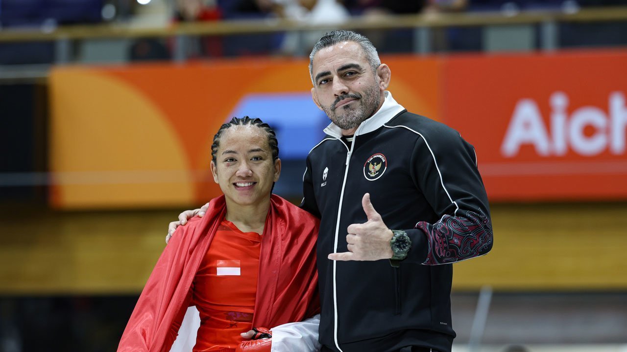 Vallensia Fahira Hotmauli Tambah Medali Tim Indonesia di Asian Games 2026 dari Cabor MMA Vallensia Fahira Hotmauli Tambah Medali Tim Indonesia di Asian Games 2026 dari Cabor MMA