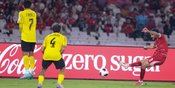 Nama Shin Tae-yong Diteriakkan Suporter setelah Timnas Indonesia Diimbangi Malaysia, Kevin Diks Beri Respons Nama Shin Tae-yong Diteriakkan Suporter setelah Timnas Indonesia Diimbangi Malaysia, Kevin Diks Beri Respons