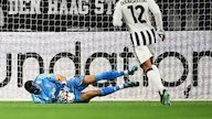 Kiper Kamil Grabara Bikin Debut Gemilang di Juventus: Clean Sheet dan Assist untuk Nico Gonzalez Kiper Kamil Grabara Bikin Debut Gemilang di Juventus: Clean Sheet dan Assist untuk Nico Gonzalez