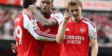 Rapor Pemain Arsenal usai Comeback Lawan Chelsea: Saka Mematikan, Odegaard Pembeda! Rapor Pemain Arsenal usai Comeback Lawan Chelsea: Saka Mematikan, Odegaard Pembeda!