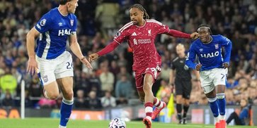 Bradley Barcola Berpeluang Jadi Starter Liverpool vs Atletico Madrid