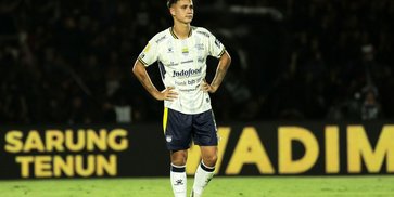 Eliano Reijnders Manfaatkan Jeda Internasional untuk Pulihkan Energi Usai Jadwal Padat Persib Bandung Eliano Reijnders Manfaatkan Jeda Internasional untuk Pulihkan Energi Usai Jadwal Padat Persib Bandung