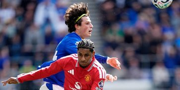 Hasil Everton vs Man Utd: Gol Menit 90+6 Buyarkan Kemenangan Setan Merah Hasil Everton vs Man Utd: Gol Menit 90+6 Buyarkan Kemenangan Setan Merah