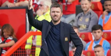 Michael Carrick Murka dengan Penjelasan VAR soal Gol Erling Haaland Michael Carrick Murka dengan Penjelasan VAR soal Gol Erling Haaland