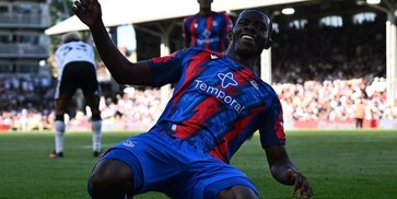 Diincar MU, Bintang Crystal Palace Ini Siap untuk Geser ke Old Trafford? Diincar MU, Bintang Crystal Palace Ini Siap untuk Geser ke Old Trafford?