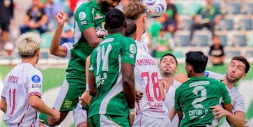 Hasil BRI Super League: Persebaya Gagal Pertahankan Keunggulan, Garudayaksa Curi Satu Poin Hasil BRI Super League: Persebaya Gagal Pertahankan Keunggulan, Garudayaksa Curi Satu Poin