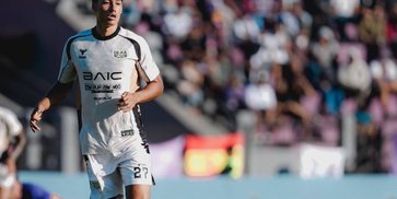 Hasil BRI Super League: Tendangan Roket Rafael Struick Bawa Dewa United Tumbangkan Persik Hasil BRI Super League: Tendangan Roket Rafael Struick Bawa Dewa United Tumbangkan Persik