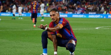 Raphinha Ingin Perpanjang Kontrak dan Pensiun di Barcelona Raphinha Ingin Perpanjang Kontrak dan Pensiun di Barcelona