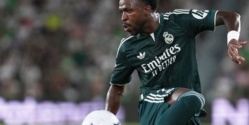 Vinicius Junior vs Elche: Buruk, Sangat Buruk! Vinicius Junior vs Elche: Buruk, Sangat Buruk!