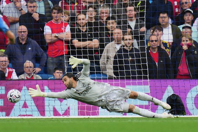 Kiper dan Bek Kiper dan Bek