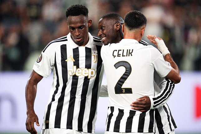 Prediksi Starting XI Juventus vs Atalanta Pemain Juventus Zeki Celik merayakan gol bersama rekan-rekannya dalam laga Liga Europa antara Juventus vs NEC Nijmegen di Turin, Italia, Kamis, 17 September 2026 (c) Marco Alpozzi/Lapresse via AP