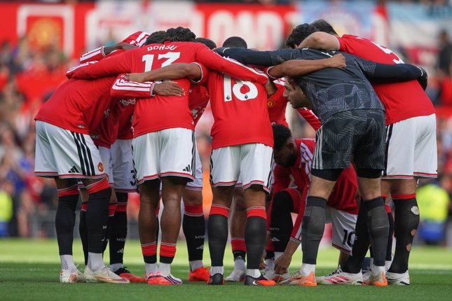 5. Manchester United Gagal Memanfaatkan Peluang 5. Manchester United Gagal Memanfaatkan Peluang