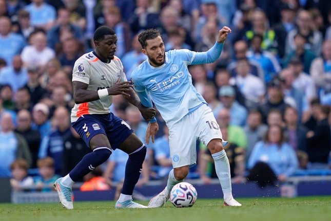 Susunan Pemain Susunan Pemain