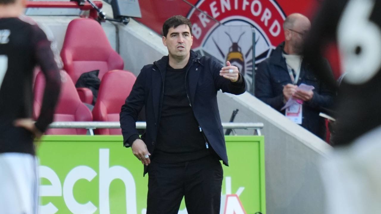 Andoni Iraola Puas Liverpool Singkirkan Chelsea, Soroti Performa Pemain Muda Andoni Iraola Puas Liverpool Singkirkan Chelsea, Soroti Performa Pemain Muda