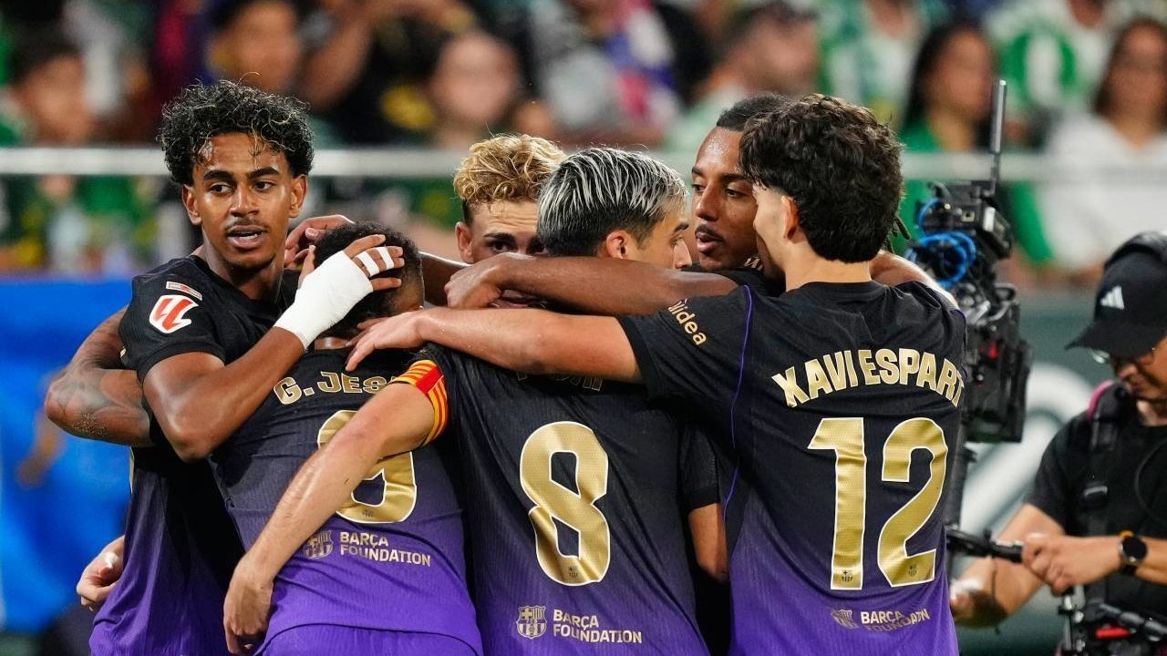 Barcelona Umumkan Skuad untuk Hadapi PSG, 3 Pemain Absen Barcelona Umumkan Skuad untuk Hadapi PSG, 3 Pemain Absen