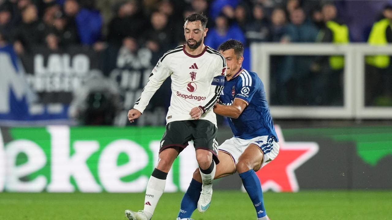 Staf Media MU Melarang Bruno Fernandes Bicara Bahasa Italia, Ada Masalah Apa?