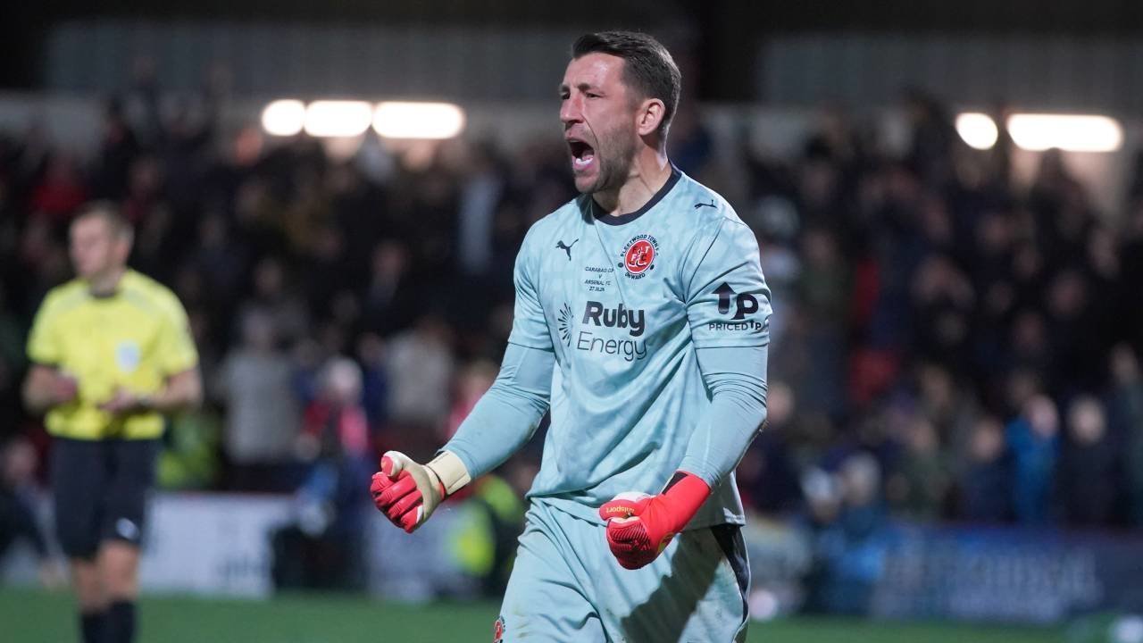Terinspirasi Grimsby yang Singkirkan Man Utd, Fleetwood Town Kini Permalukan Arsenal