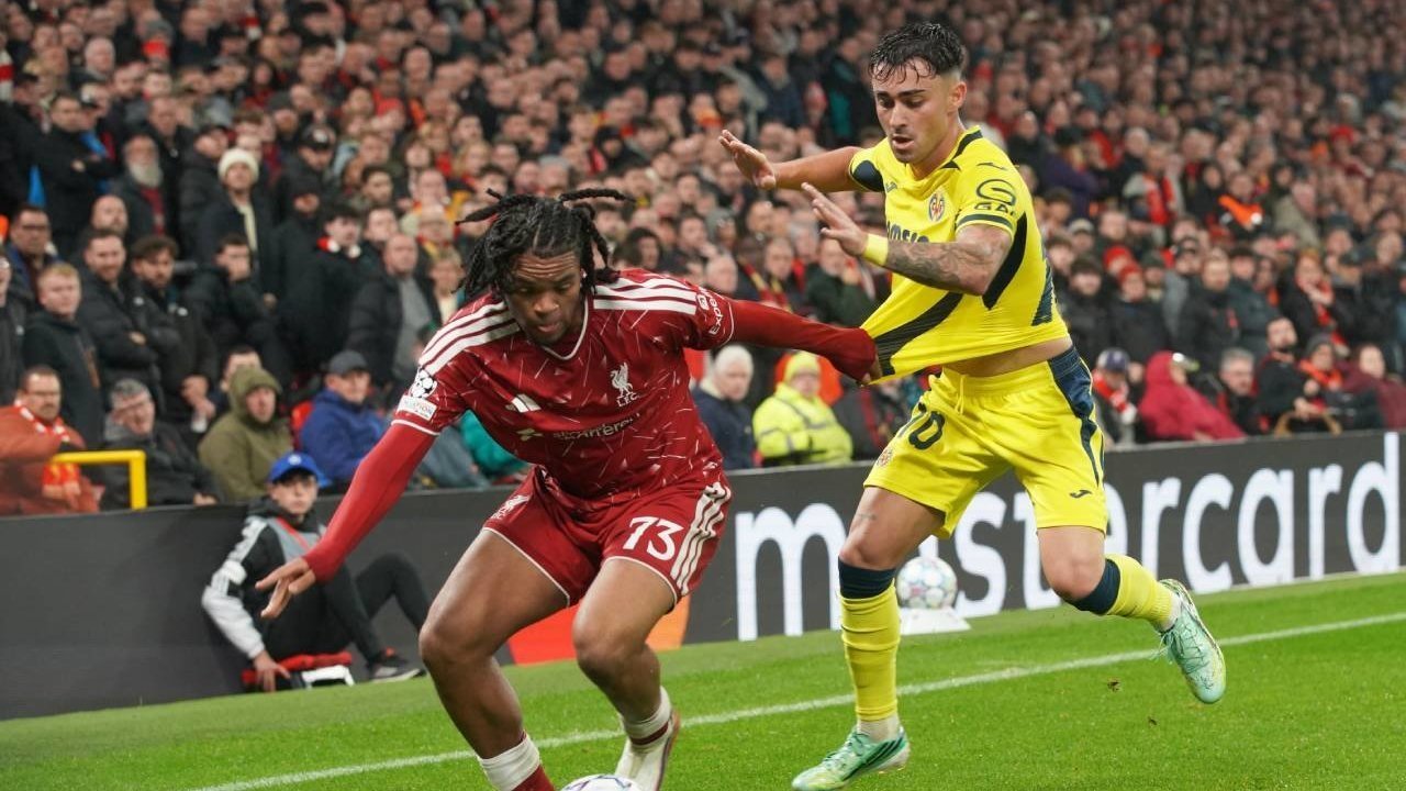 Rio Ngumoha Pecahkan Rekor Liverpool saat Tekuk Villarreal di Liga Champions