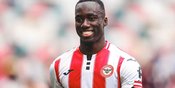 Cari Bek Kanan Baru, Liverpool Angkut Pemain Brentford Ini?