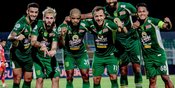 Hasil Isenmulang FC vs Persebaya: Penalti Alex Martins Perpanjang Catatan Tak Terkalahkan Bajul Ijo! Hasil Isenmulang FC vs Persebaya: Penalti Alex Martins Perpanjang Catatan Tak Terkalahkan Bajul Ijo!