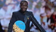Bukayo Saka Raih Socrates Award di Ballon d'Or 2026 Bukayo Saka Raih Socrates Award di Ballon d'Or 2026