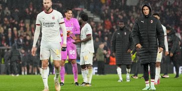Rating Pemain AC Milan usai Dipermak Bournemouth: Maignan Dapat Nilai 1 Rating Pemain AC Milan usai Dipermak Bournemouth: Maignan Dapat Nilai 1