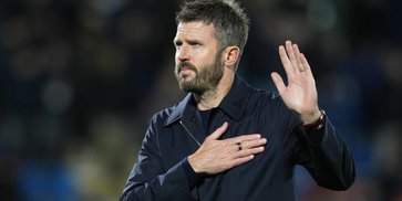 Michael Carrick Selamat dari Pemecatan, Manchester United Masih Beri Kesempatan Michael Carrick Selamat dari Pemecatan, Manchester United Masih Beri Kesempatan