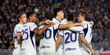 Hasil Venezia vs Inter: Dua Gol Bunuh Diri Bawa Nerazzurri ke Puncak Serie A Hasil Venezia vs Inter: Dua Gol Bunuh Diri Bawa Nerazzurri ke Puncak Serie A