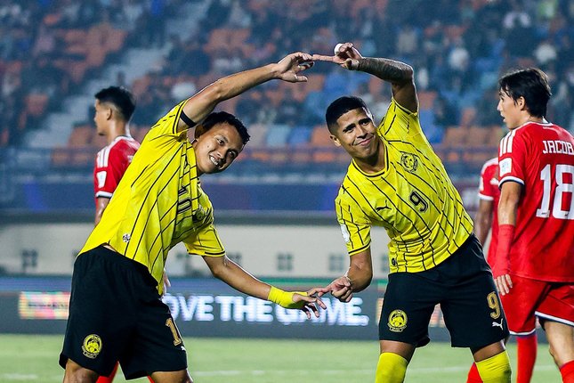 Protes FAM dan Pertanyaan soal Perubahan Injury Time Bergson da Silva merayakan gol yang dicetaknya pada laga Timnas Malaysia lawan Singapura di FIFA ASEAN Cup 2026 (c) Dok. Malaysia National Team/@malaysia_nt