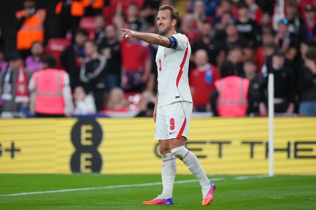 Pemain Inggris Harry Kane merayakan gol dalam pertandingan UEFA Nations League melawan Republik Ceko, Rabu (7/10/2026). (c) AP Photo/Kirsty Wigglesworth