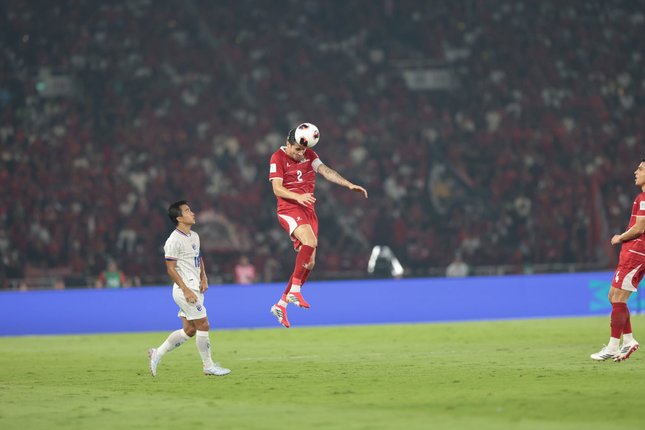 Babak Kedua Aksi Kevin Diks pada laga final FIFA ASEAN Cup 2026 antara Timnas Indonesia vs Thailand (c) Budy Santoso