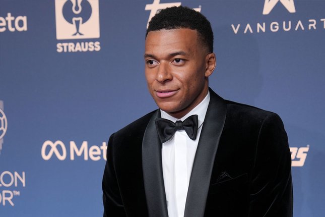 Kylian Mbappe Kembali Gagal Meraih Ballon d'Or