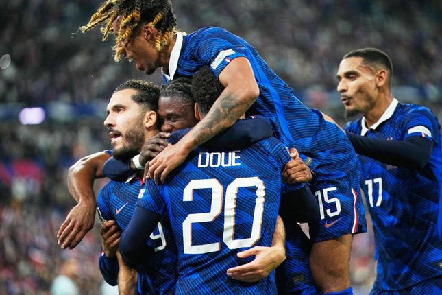 Zidane Soroti Gol Penyeimbang Prancis Para pemain Prancis merayakan gol dalam pertandingan UEFA Nations League melawan Belgia, Selasa (6/10/2026). (c) AP Photo/Teresa Suarez
