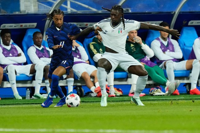 Zidane Dapat Sambutan Meriah di Stade de France