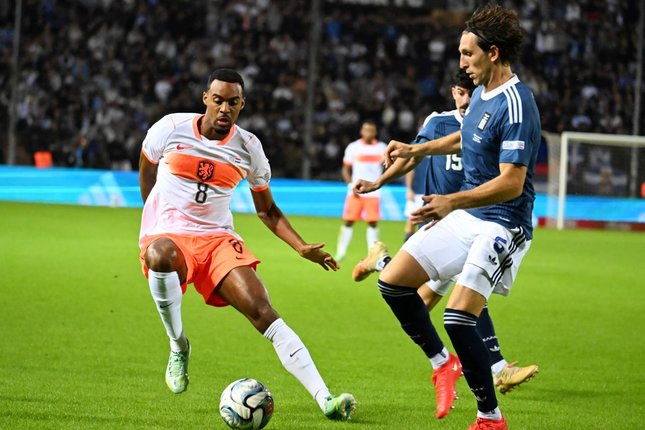 Belanda Bangkit pada Babak Kedua