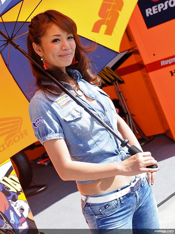 Para Wanita Pemanis Paddock MotoGP 2012 (Bagian 2) - Twin 