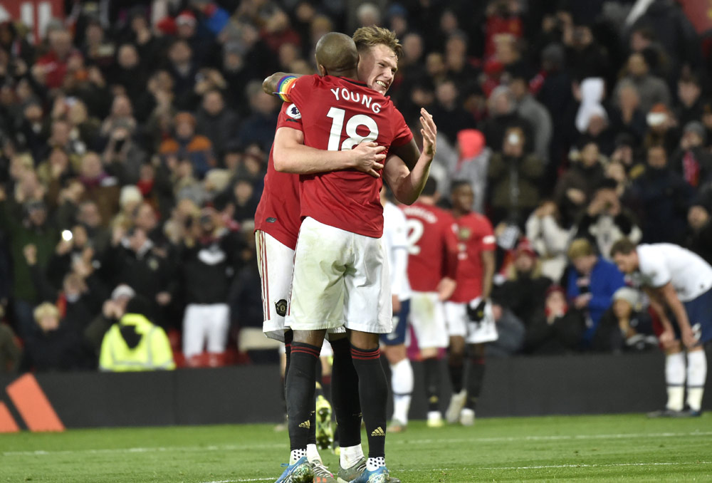 Marcus Rashford Akhiri Bulan Madu Mourinho