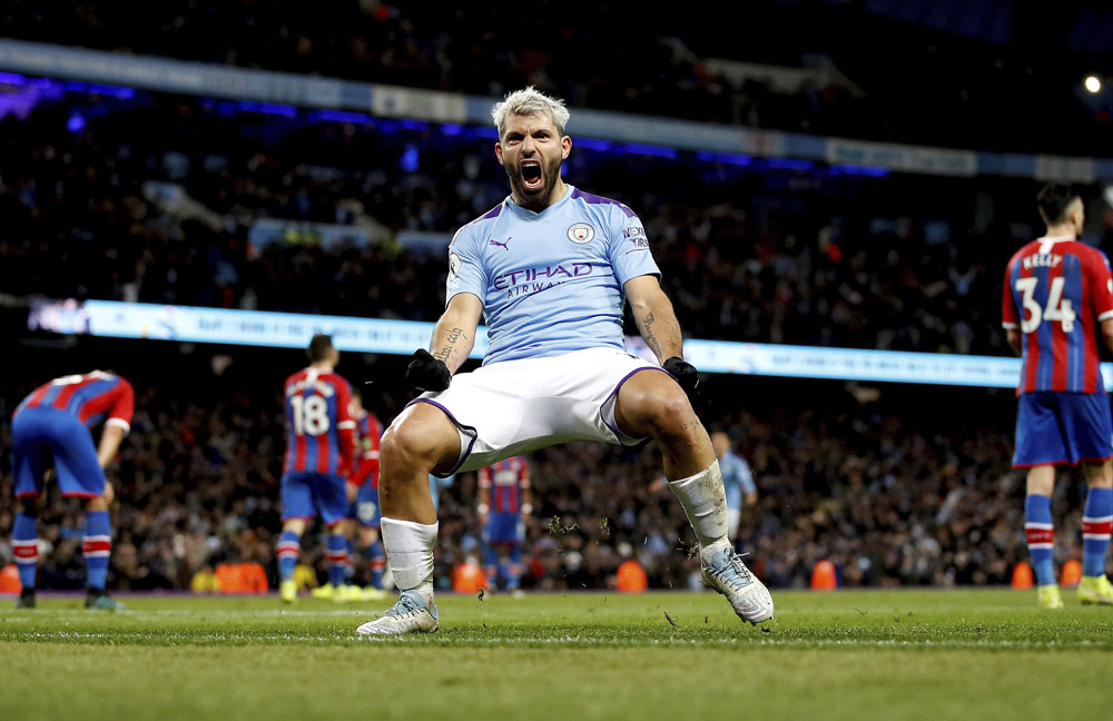 Manchester City Tertahan di Etihad
