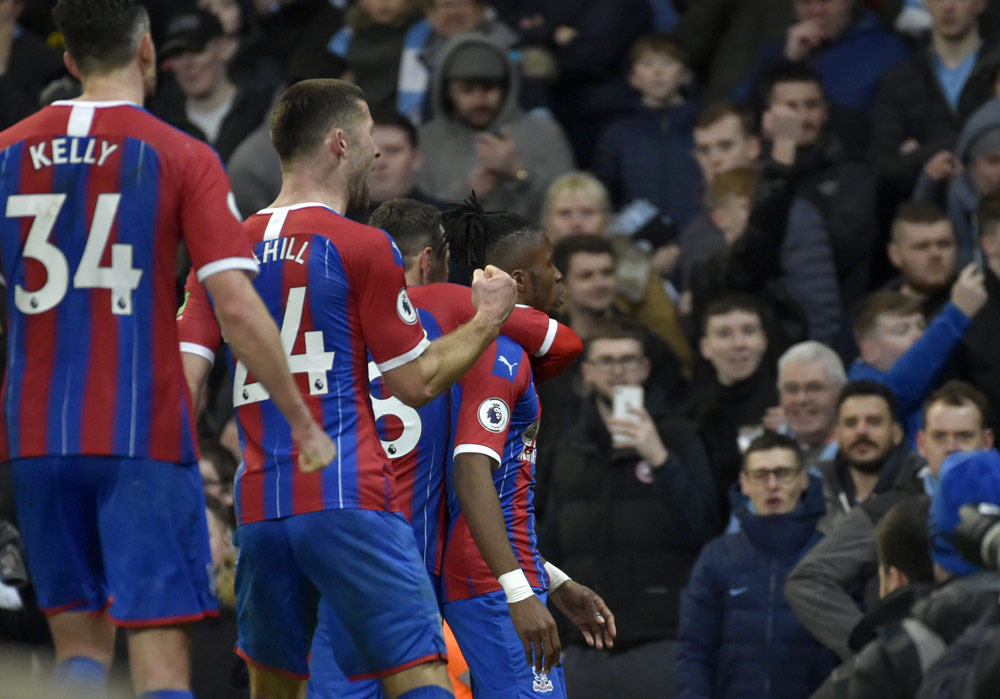 Manchester City Tertahan di Etihad