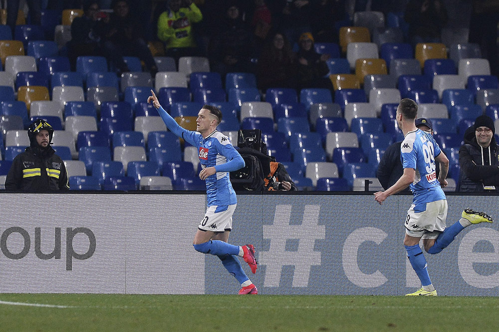 Juventus Tertunduk di San Paolo