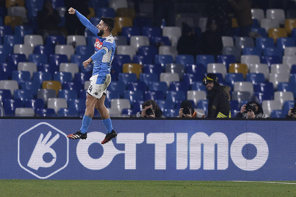 Juventus Tertunduk di San Paolo