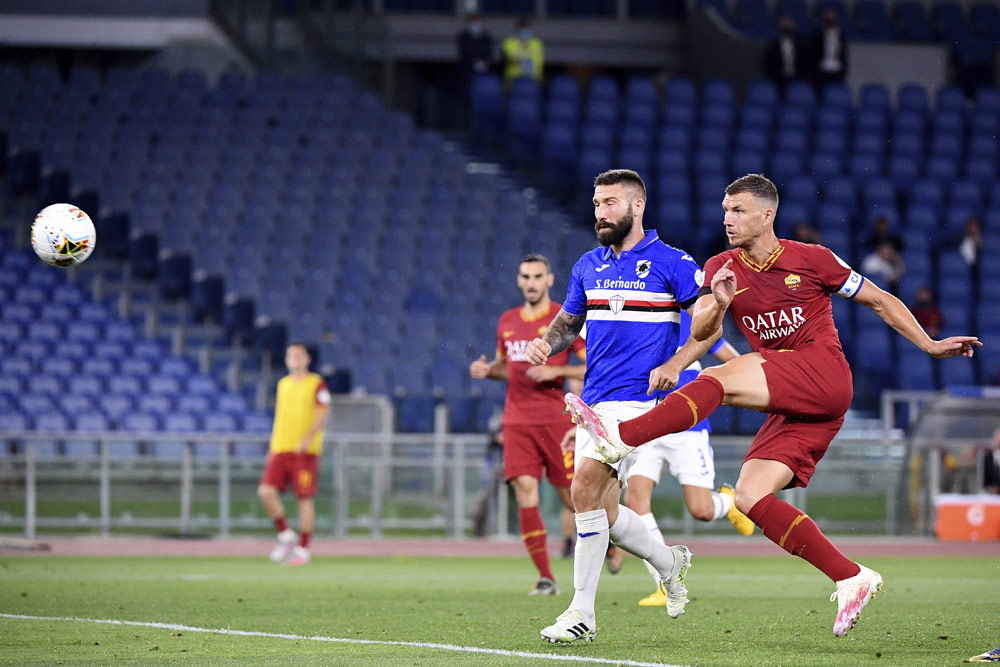 Edin Dzeko Bawa AS Roma Raih 3 Poin
