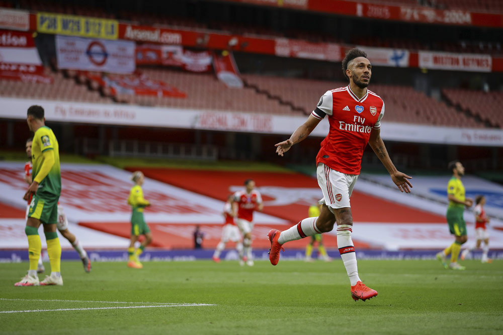 Arsenal Kandaskan Norwich 4-0